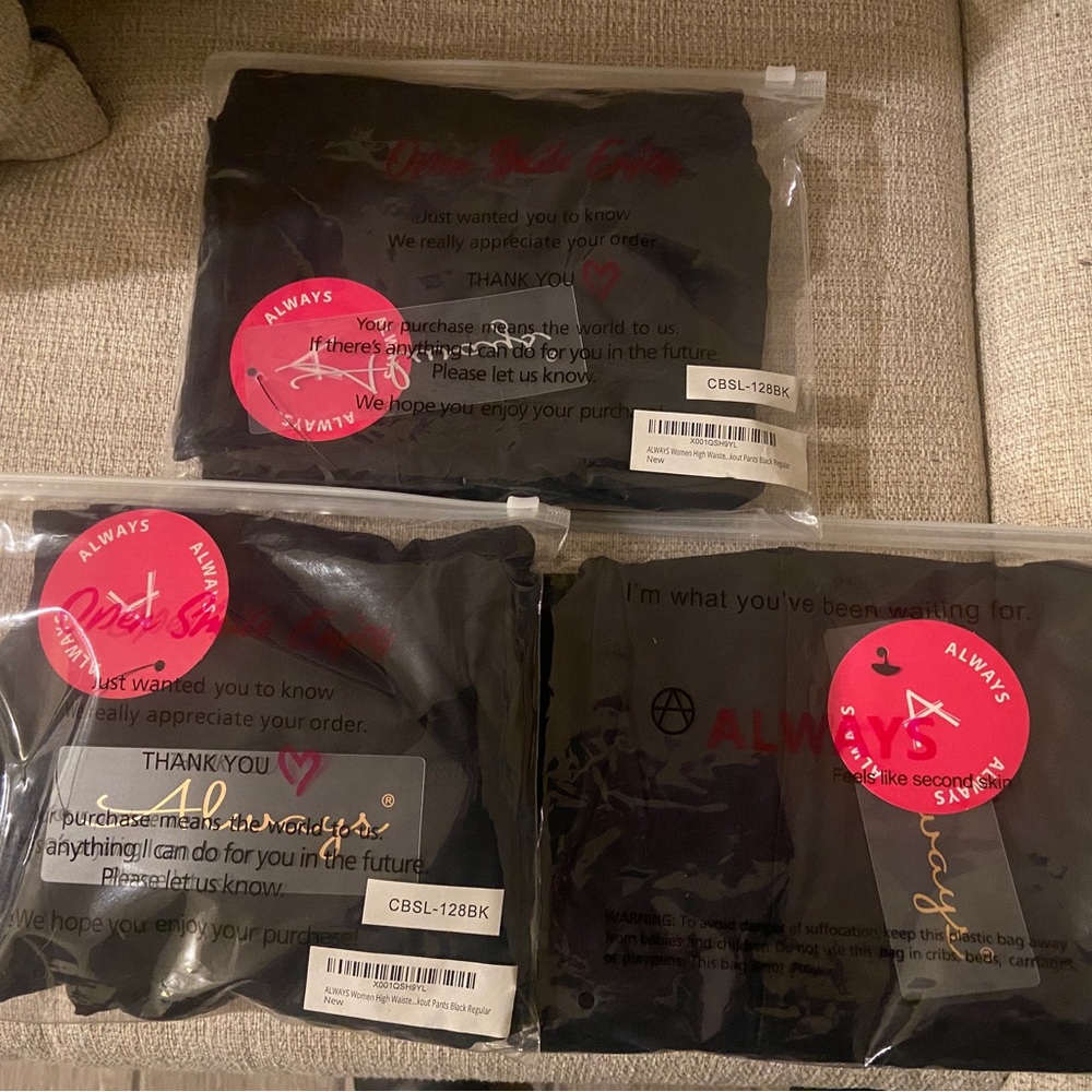 3-pairs of black, crop Leggings